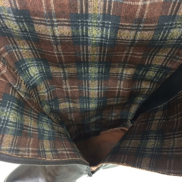 Born Gibb Knee High Riding Boot - Picture 10 of 15